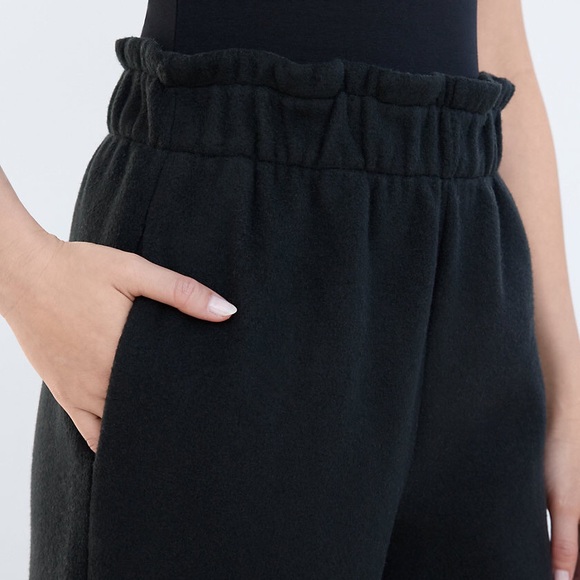 Aritzia Babaton Powell Pants Black - Picture 3 of 9